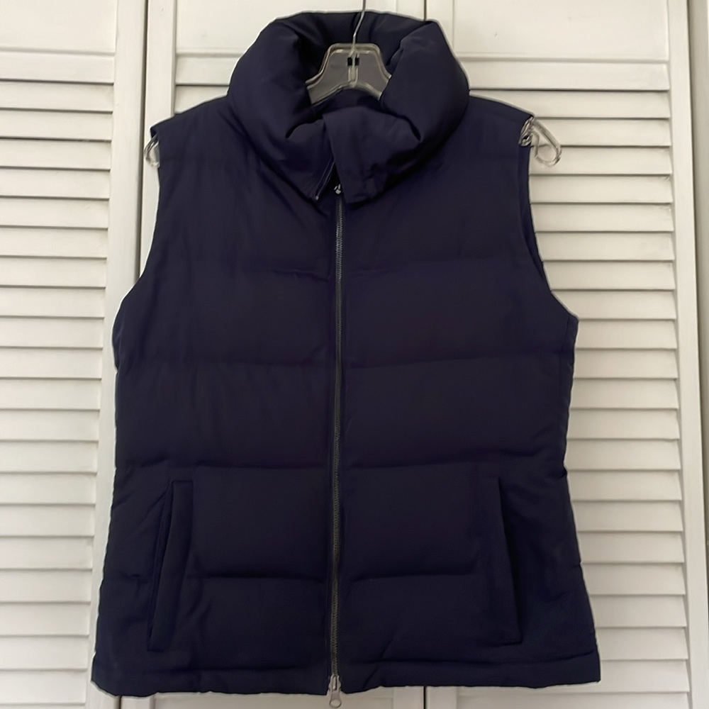 Talbots Down Vest - Picture 3 of 4